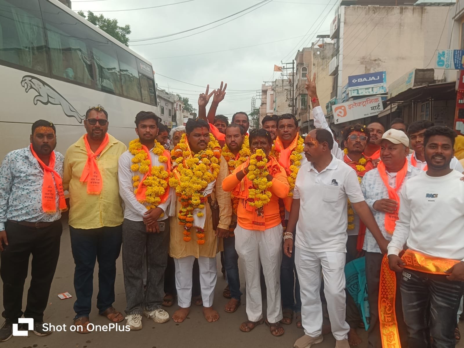 श्रावण माह में जय जलदेव कावड़ समिति ने निकाली कावड़ यात्रा 1 IMG 20260814 WA0061