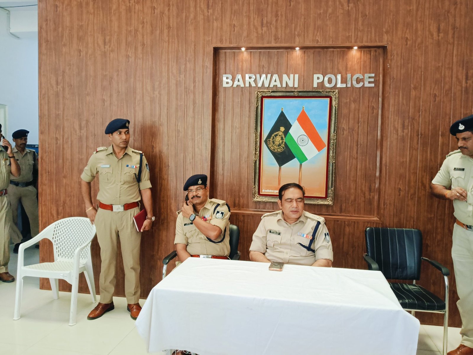 बोरपड़ावा के जंगलों में गांजे की खेती का बड़ा खुलासा, 6,185 पौधे जब्त 1 IMG 20260911 WA0019 scaled
