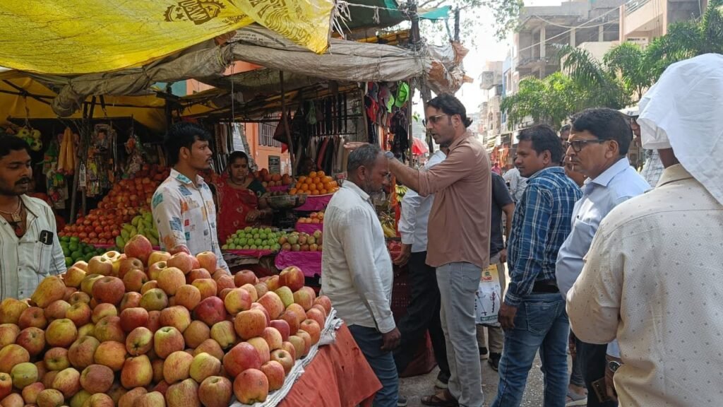 नगर पालिका का अंतिम अल्टीमेटम: सामान सड़क पर दिखा तो ज़ब्त, बार-बार नियम तोड़े तो दुकान का पट्टा रद्द 2 img 20260927 wa00018349831118741036950