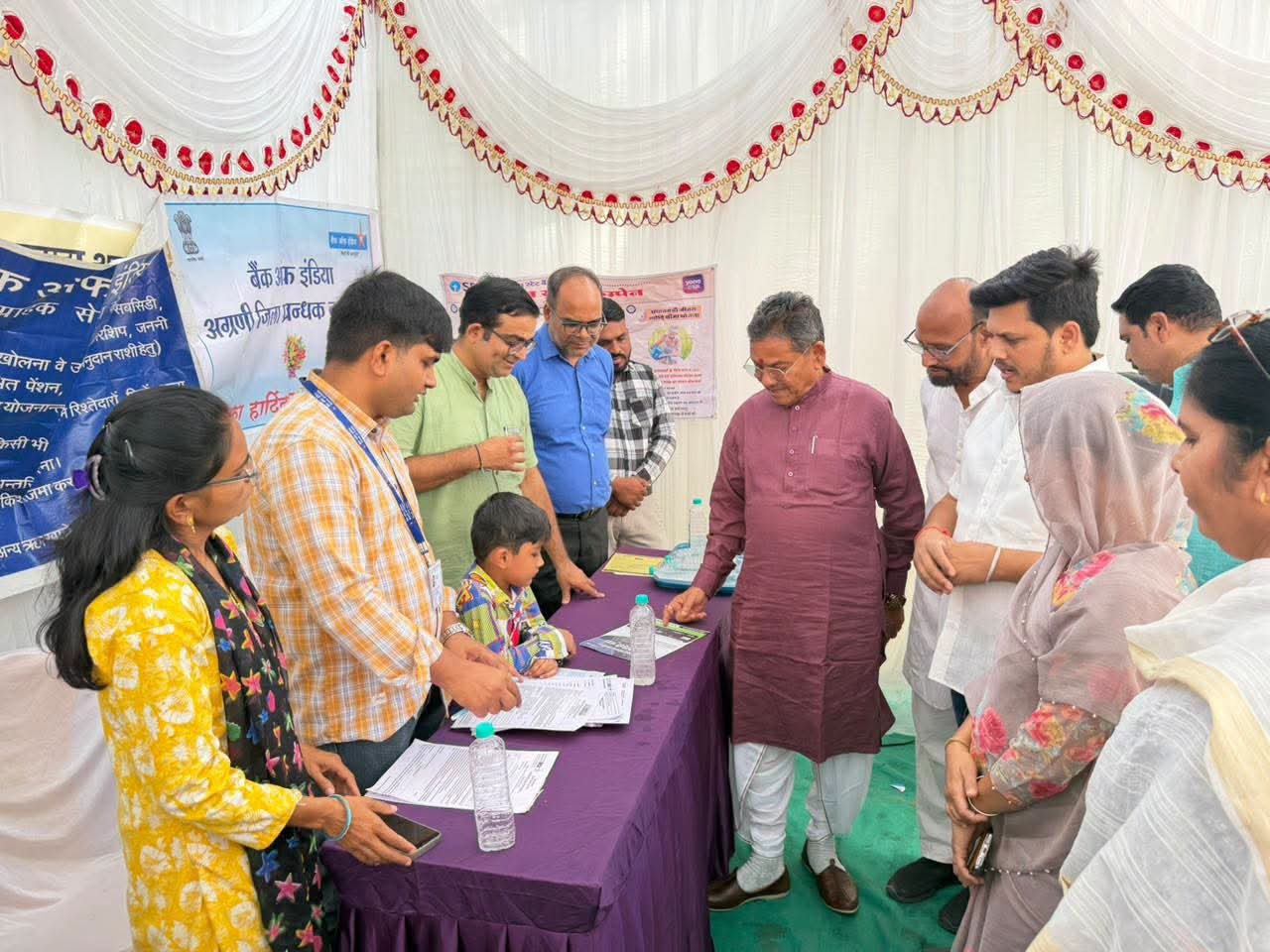 नपा में लगा ‘सरकार आपके द्वार’, एक ही छत के नीचे योजनाओं का लाभ 1 IMG 20261004 WA0009